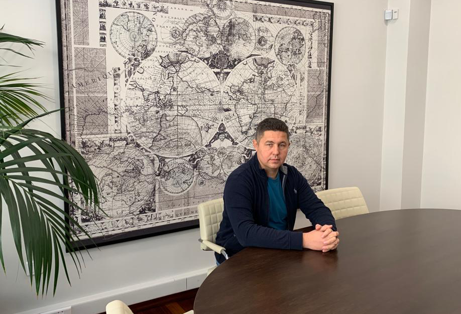 «Squash Family 2024»: президент ФСУ, Яков Кутковский, выступил с новой программой! «Squash Family 2024»: президент ФСУ, Яков Кутковский, выступил с новой программой!